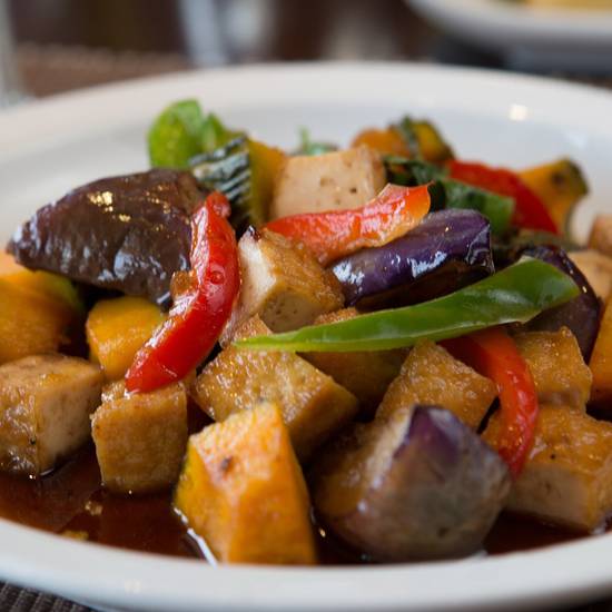 Order Spicy Eggplant Entree food online from Bodhi Kosher Thai store, Beverly Hills on bringmethat.com