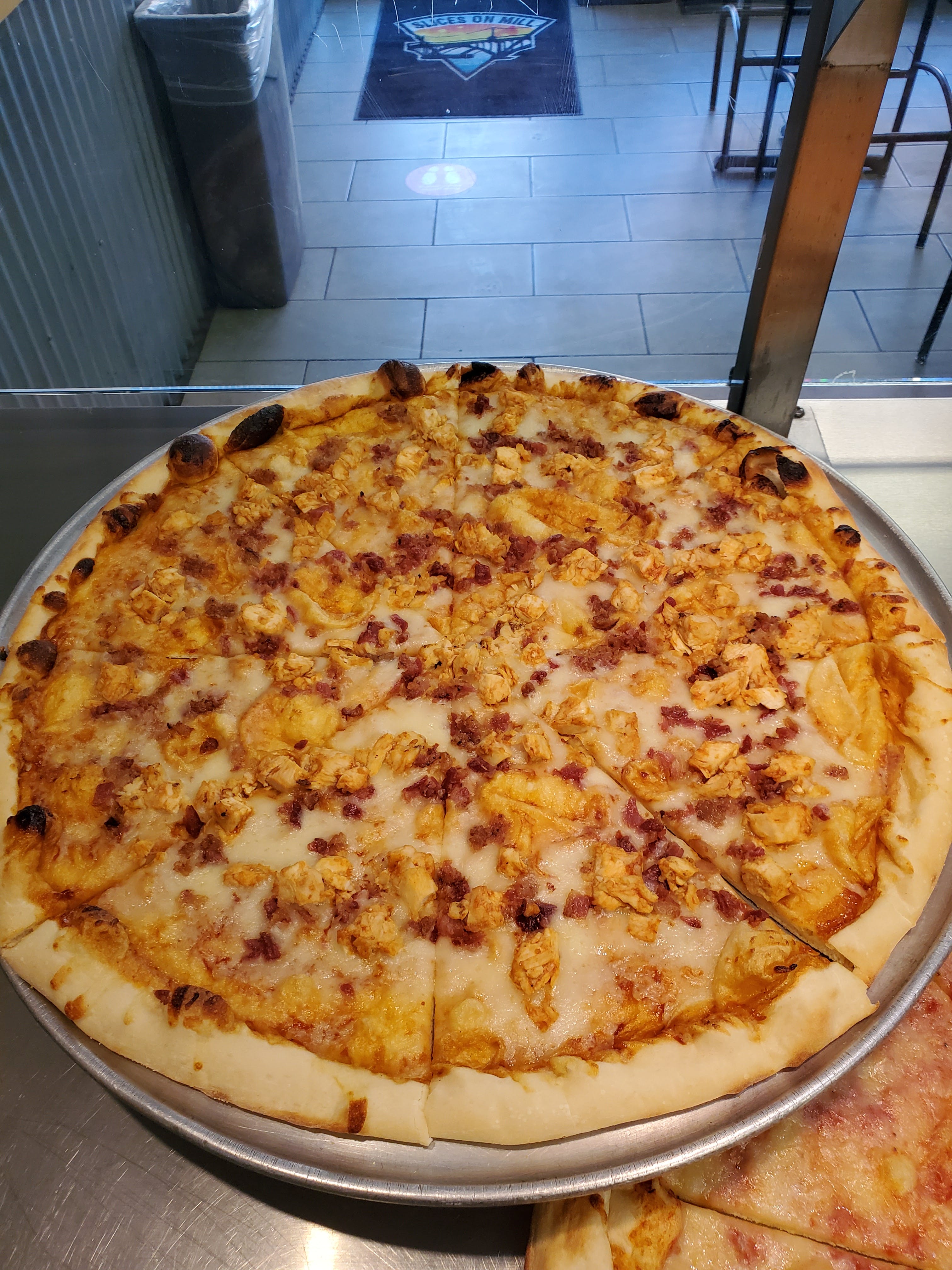 Order BBQ Chicken Pizza - 16" food online from Slices On Mill store, Tempe on bringmethat.com