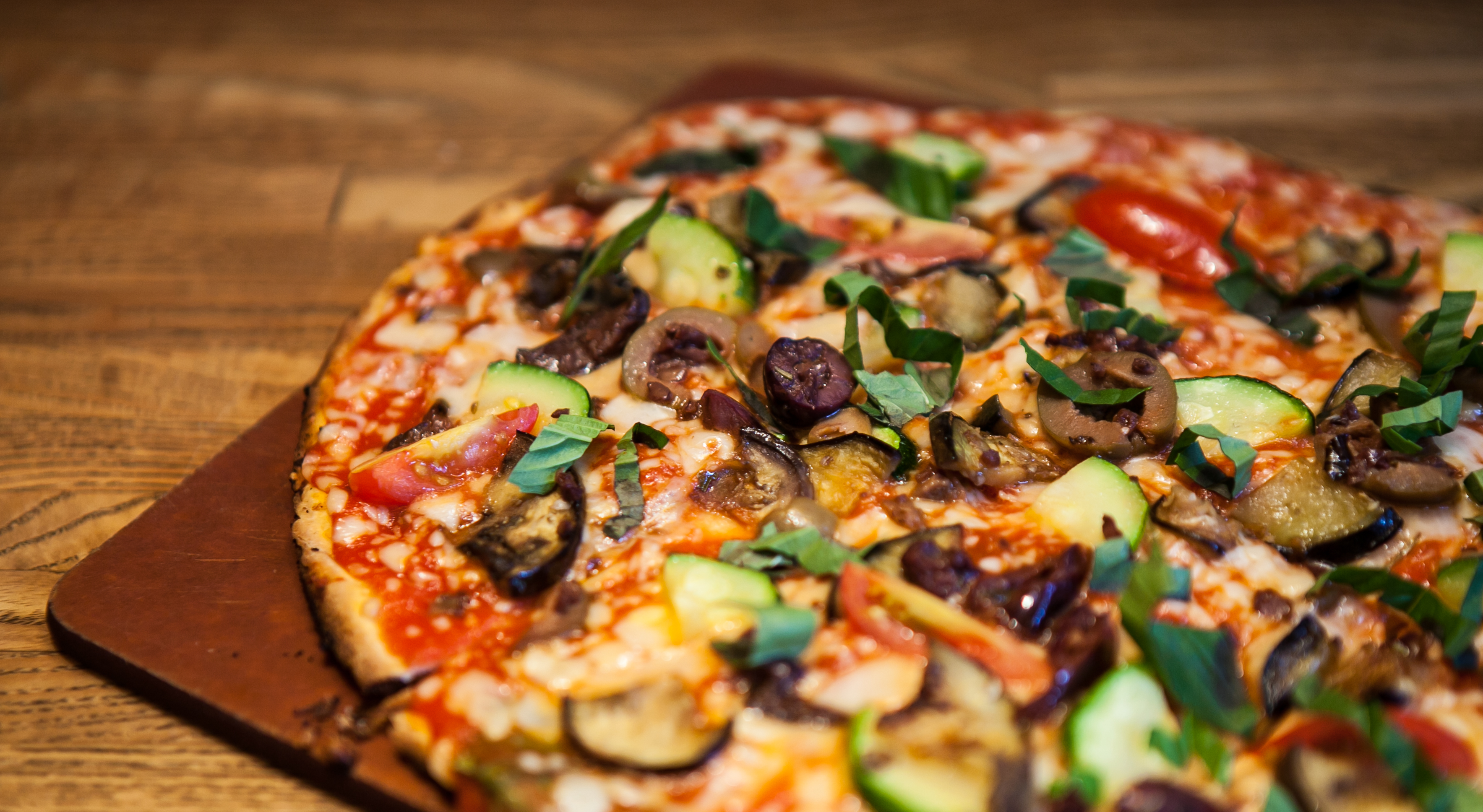 Order Roasted Eggplant, Zucchini and Olives Pizza food online from Waldy's wood fired pizza store, New York on bringmethat.com