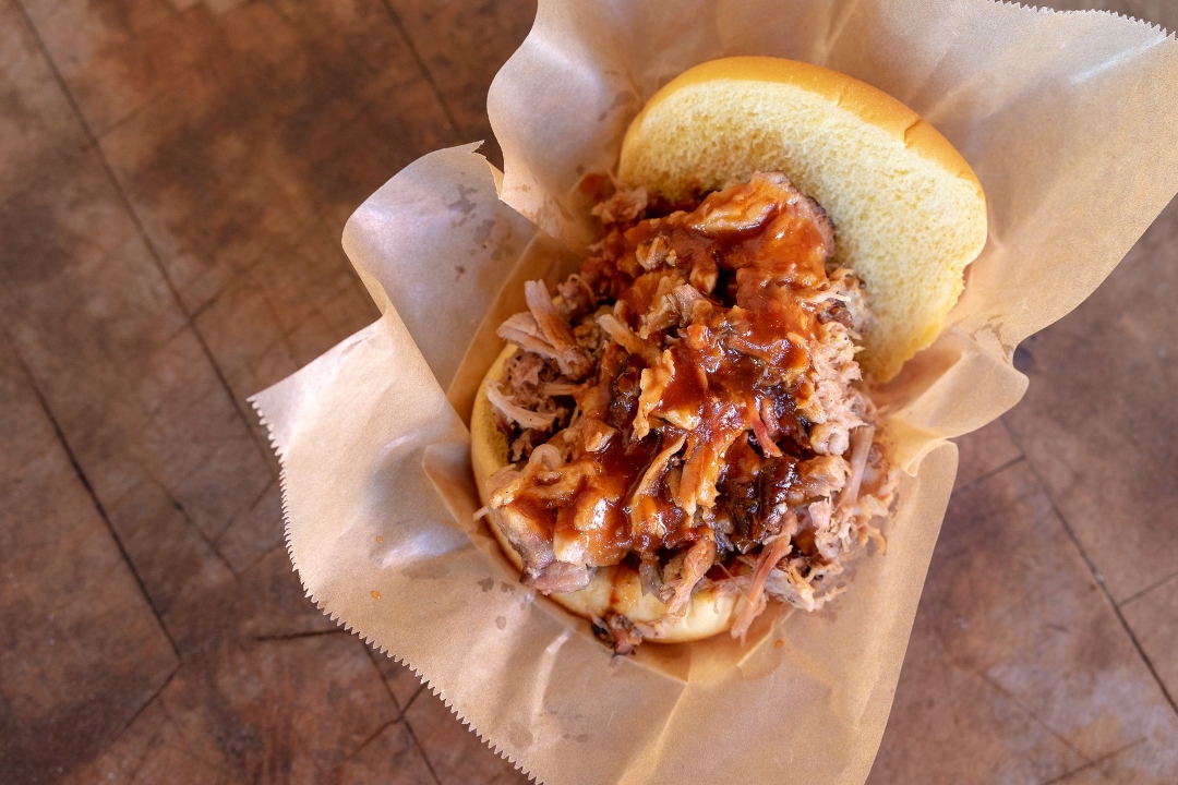 Order Chopped Pork Sandwich food online from Rocklands Barbeque & Grilling Company store, Arlington on bringmethat.com