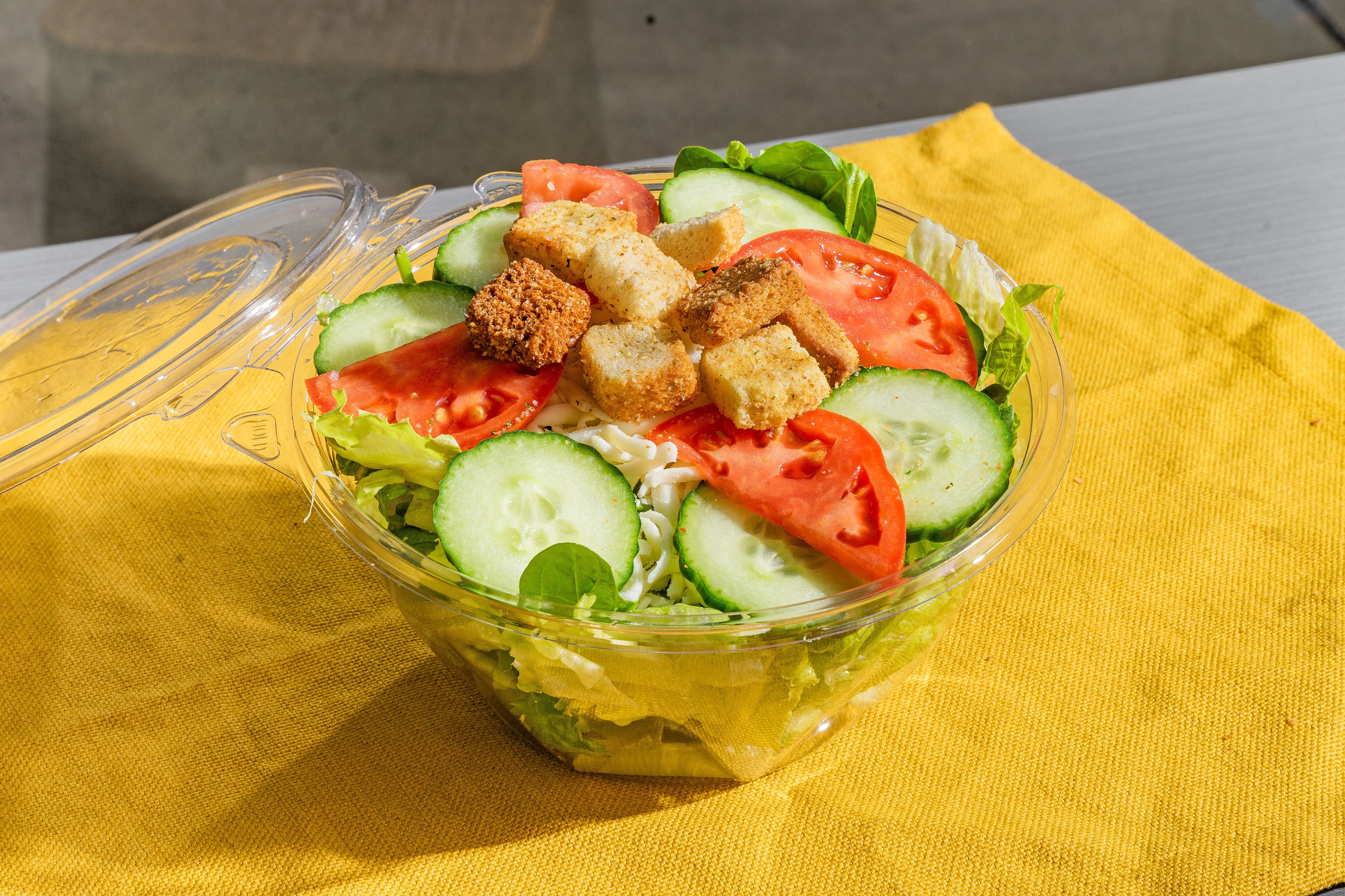 Order House Salad - Salad food online from Cavura Pizza store, North Olmsted on bringmethat.com