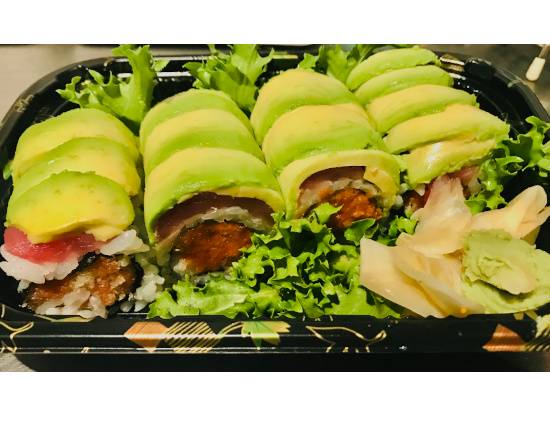 Order Tuna Hana Roll food online from Sakura Sushi & Thai Cuisine store, New York on bringmethat.com