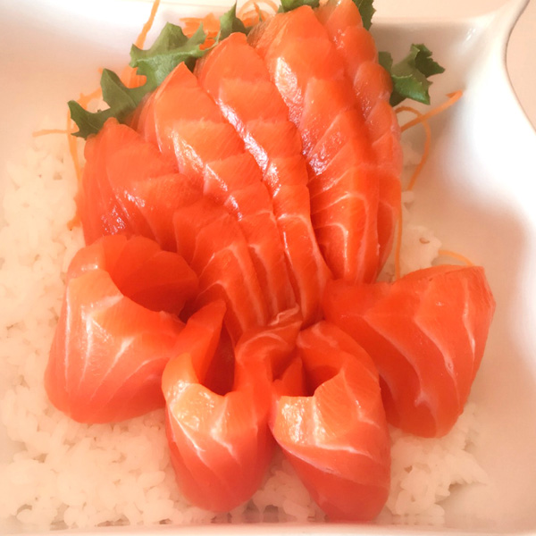 Order Salmon Don food online from Abi sushi store, Astoria on bringmethat.com