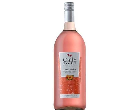 Order Gallo Family Sweet Peach, 1.5L bottle (9% ABV) food online from Central Liquor Market store, Los Angeles on bringmethat.com