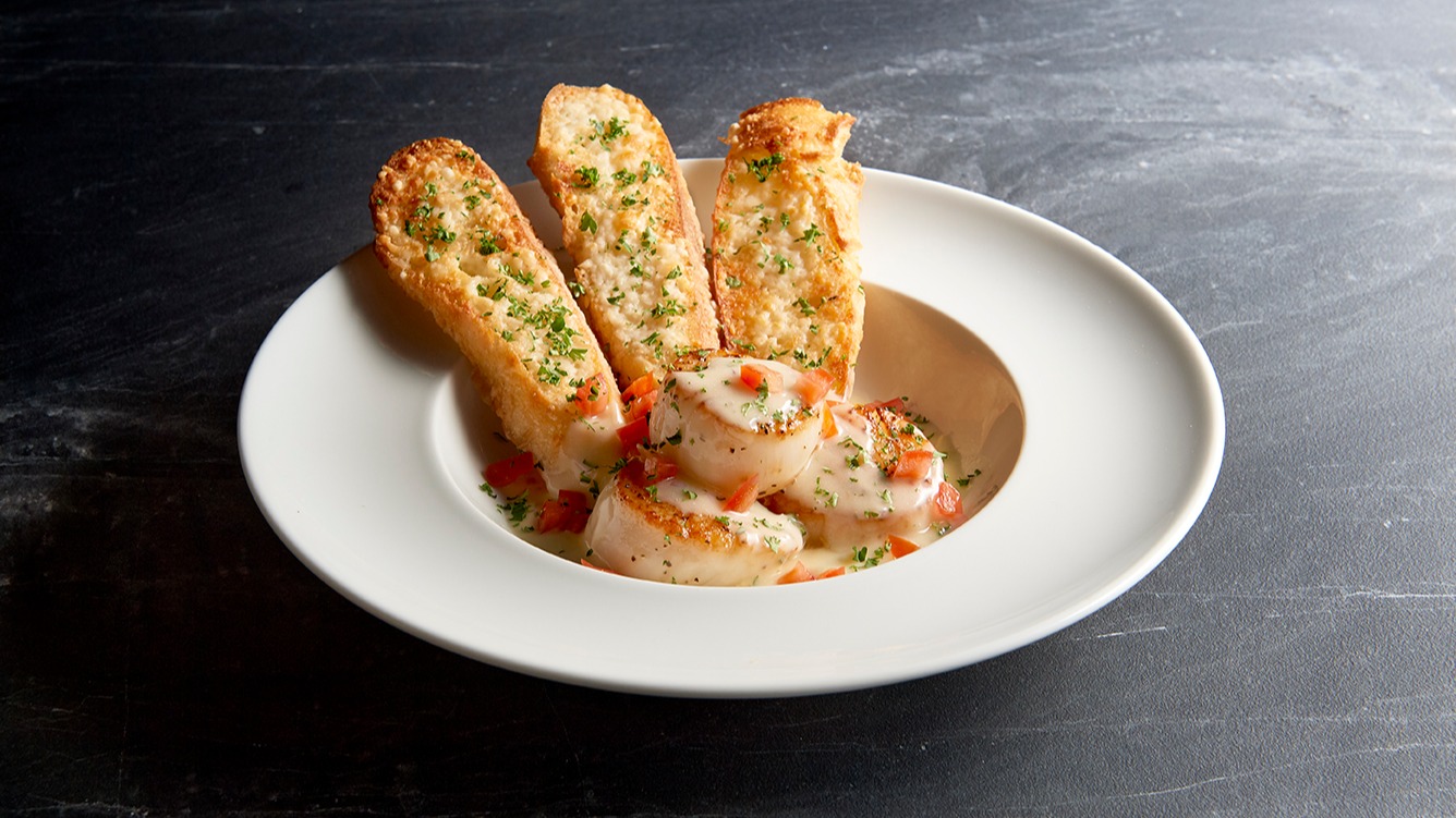 Order Sautéed Sea Scallops food online from Mastro's City Hall Steakhouse store, Scottsdale on bringmethat.com