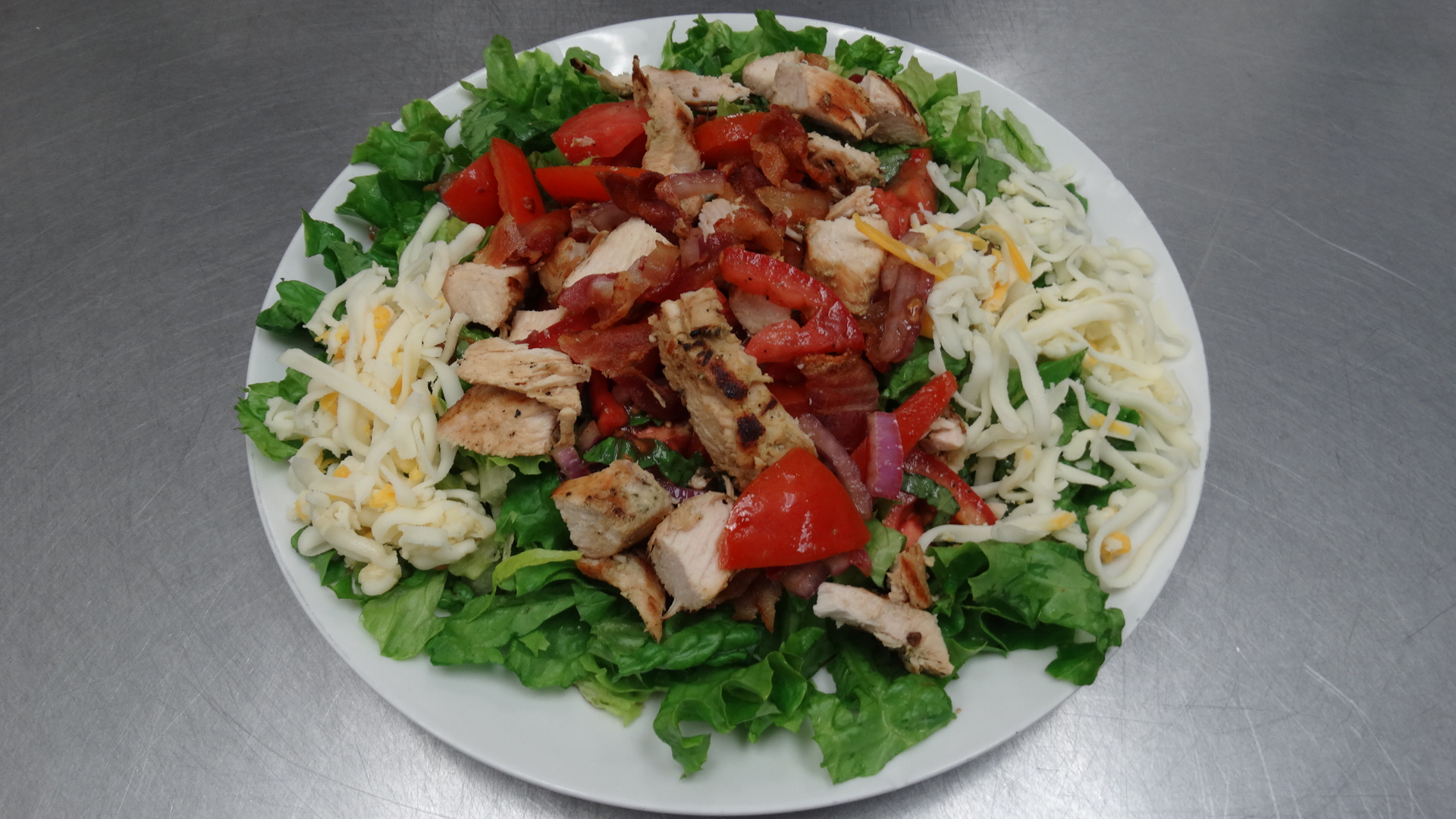 Order Chicken and Bacon Salad food online from Di Marcos Pizza store, Santa Clarita on bringmethat.com