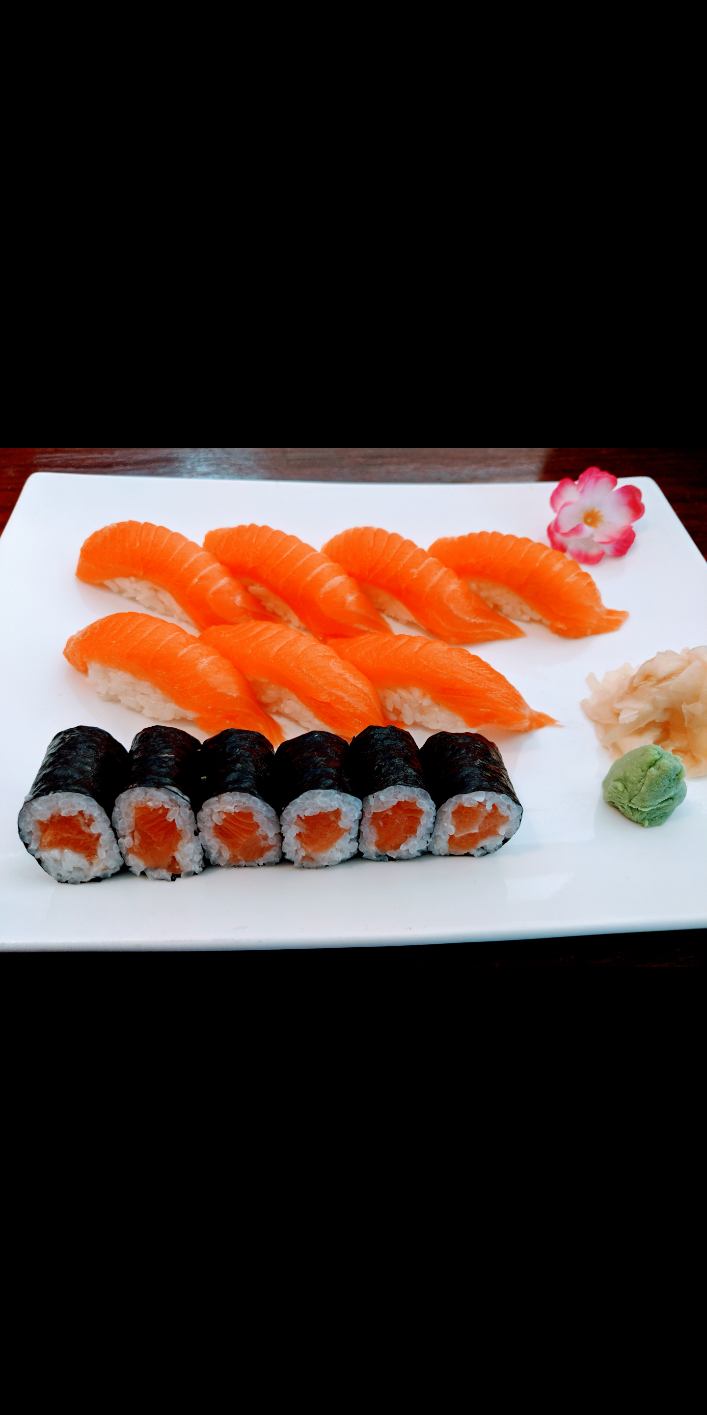 Order 6. Salmon Sushi Dinner food online from Bay Sushi store, Brooklyn on bringmethat.com