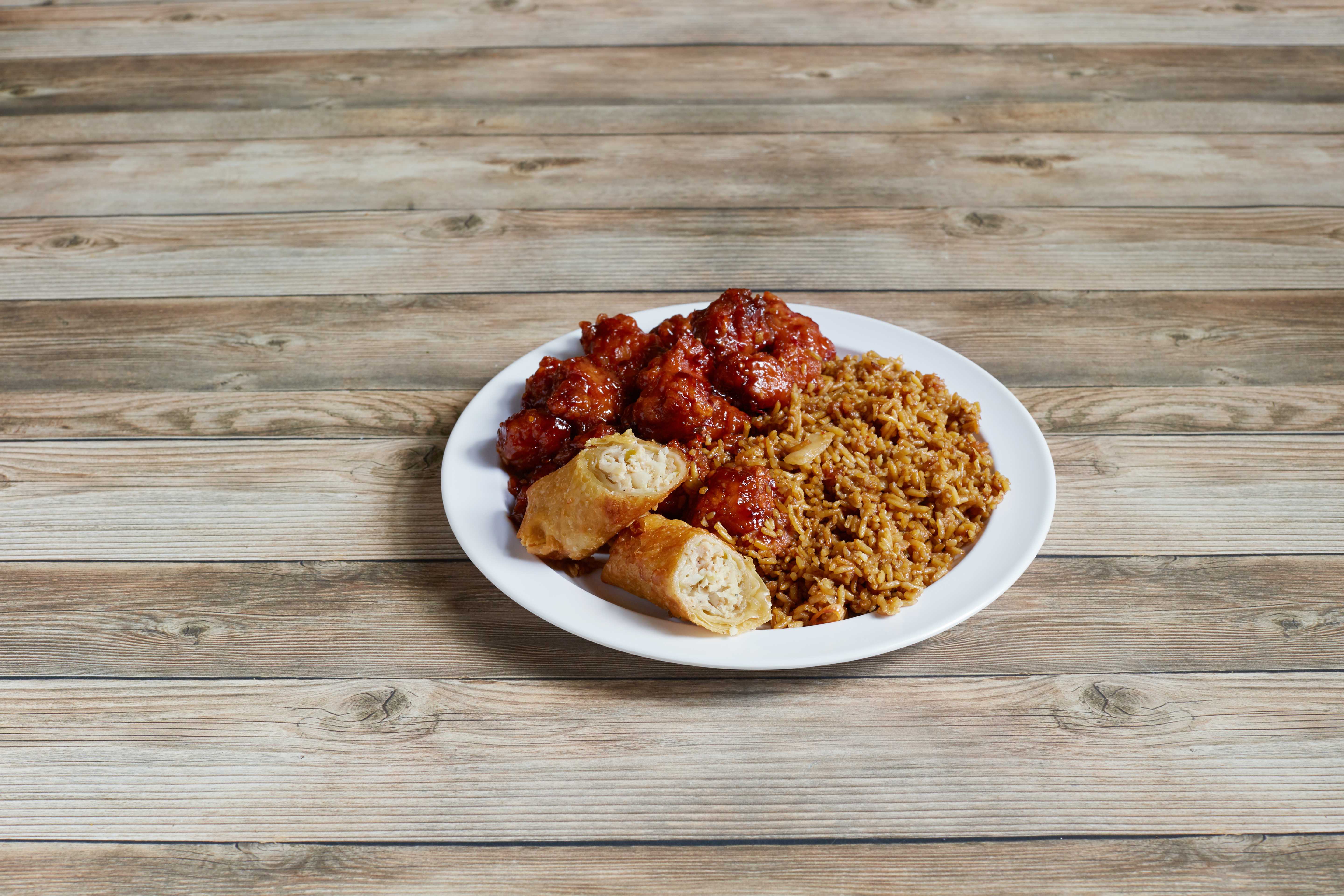 Order C20. General Tso's Chicken Combination Plate food online from China Garden store, Richfield on bringmethat.com