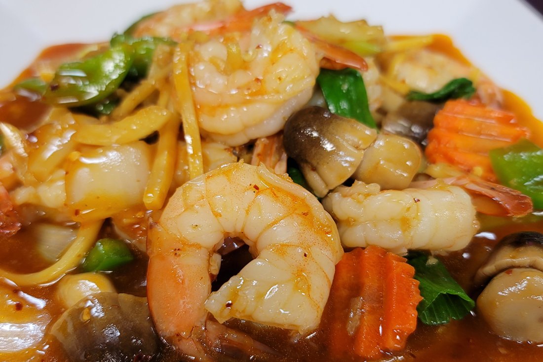 Order Shrimp with Pepper Sauce food online from Ocha Thai Cuisine store, Las Vegas on bringmethat.com