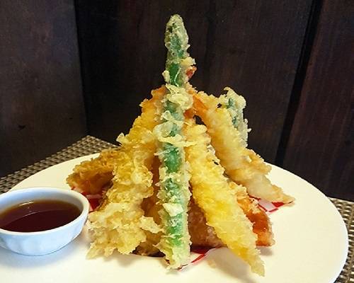 Order Assorted Tempura food online from Sushi Factory store, Azusa on bringmethat.com