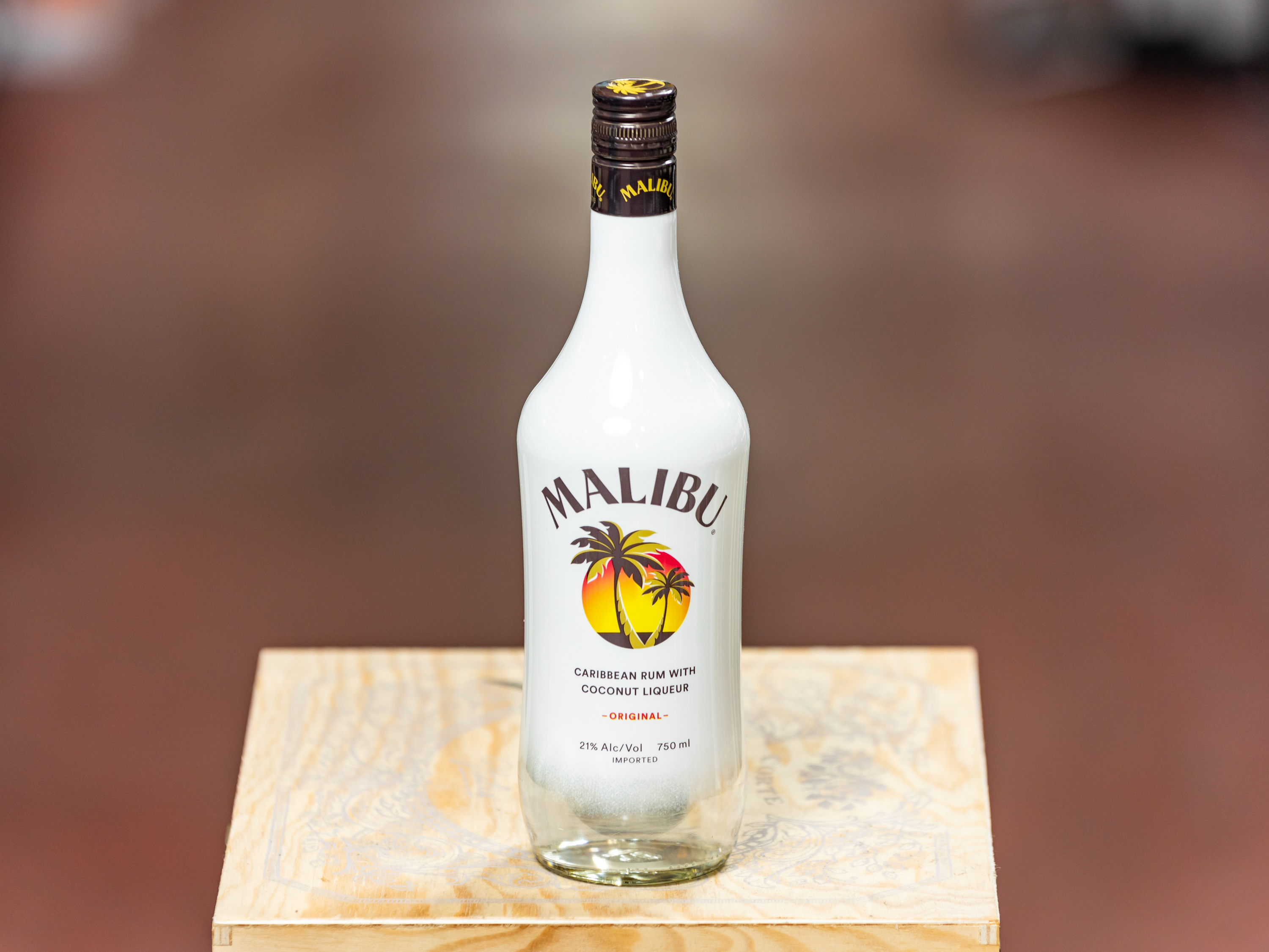 Order Malibu, 750 ml. Rum  food online from R & B Cardinal store, Bridgeview on bringmethat.com