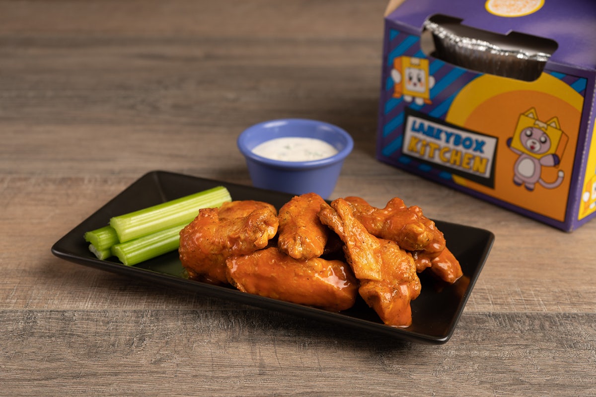 Order Bone-In Wings food online from Pasqually Pizza & Wings store, Toledo on bringmethat.com