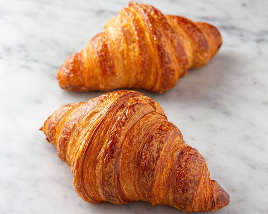 Order Butter Croissant food online from Porto Bakery & Cafe store, Buena Park on bringmethat.com