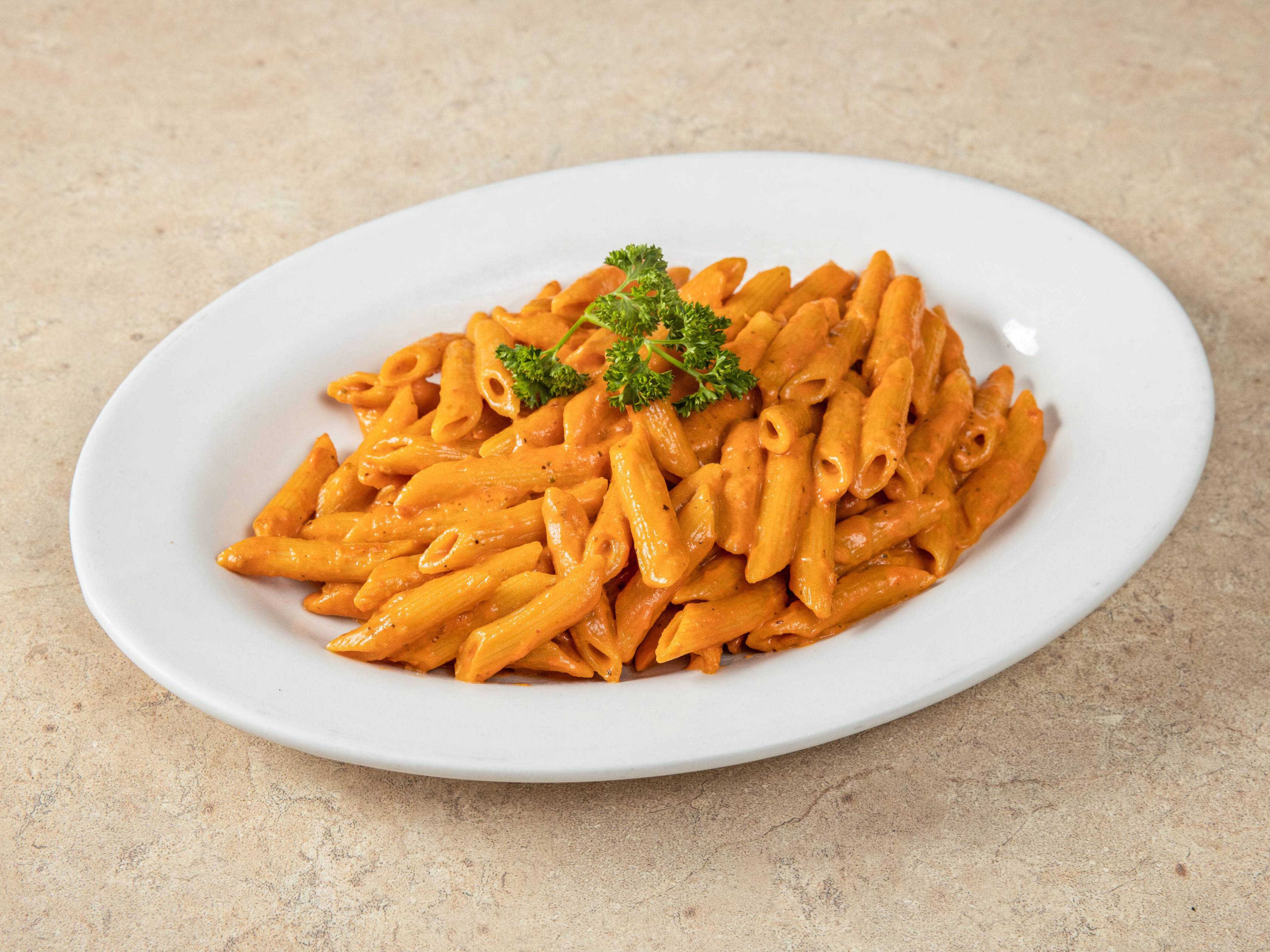 Order Penne alla Vodka food online from Frank's Trattoria store, Caldwell on bringmethat.com