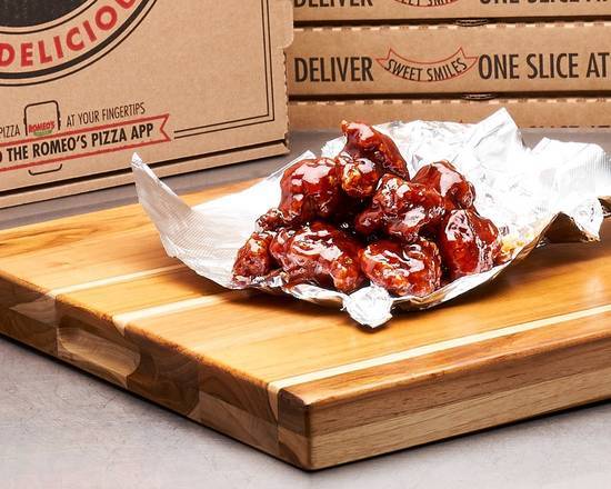 Order Boneless Wings food online from Romeo Pizza store, Huron on bringmethat.com