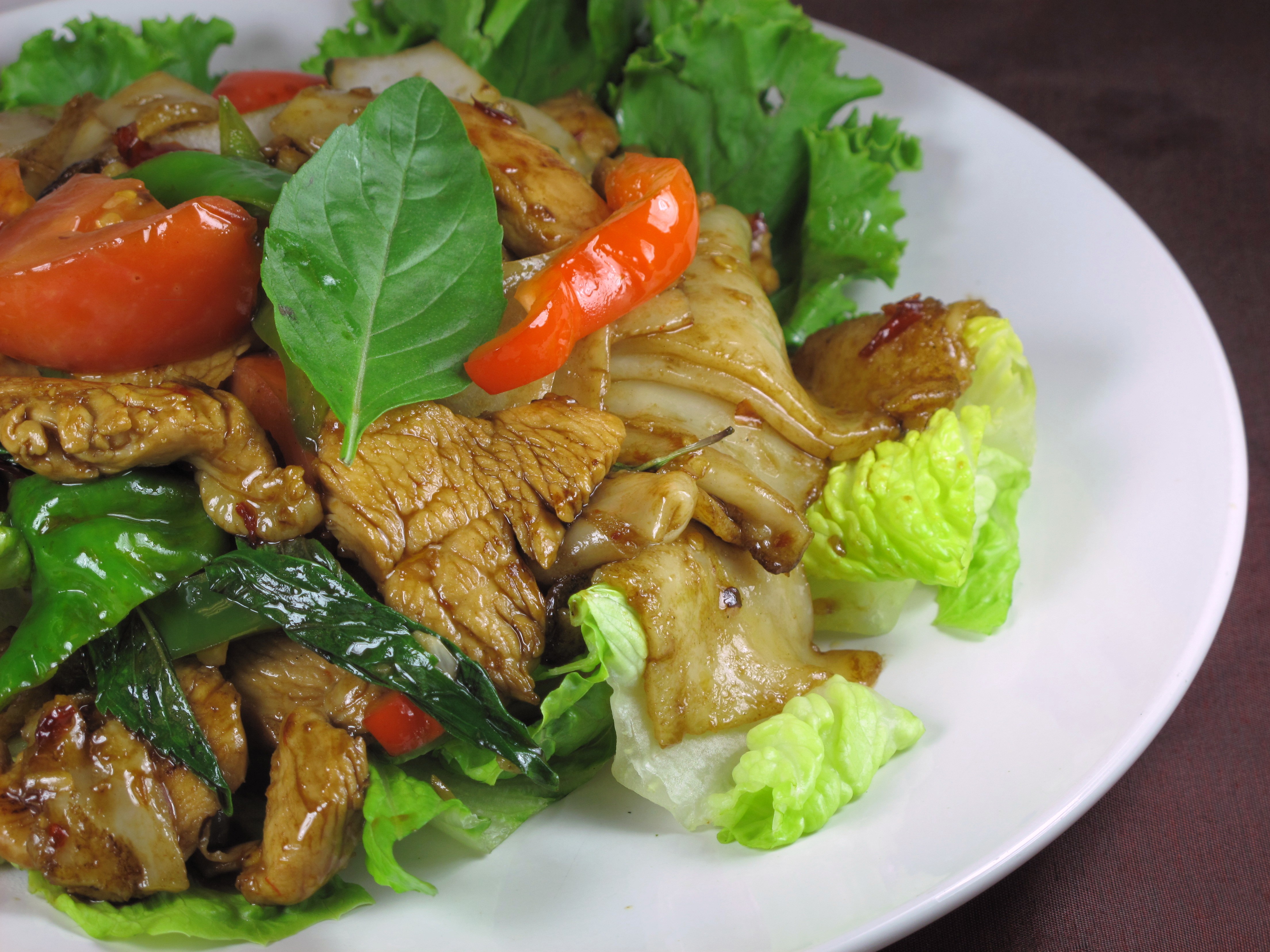 Order Drunken Noodles food online from Kanlaya Thai Restaurant store, Harrisburg on bringmethat.com