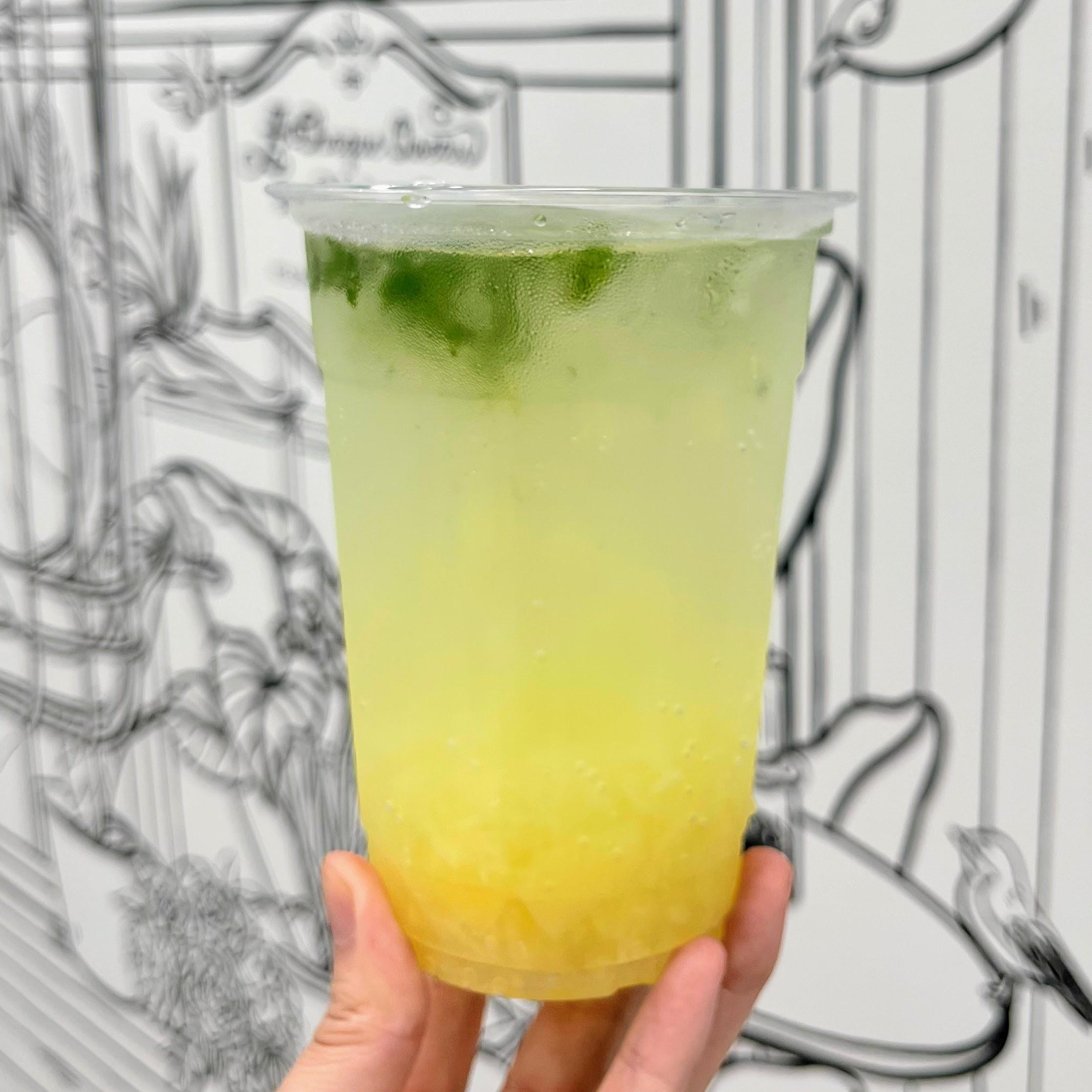 Order Pineapple Mojito Fizz food online from 2d Restaurant store, Chicago on bringmethat.com
