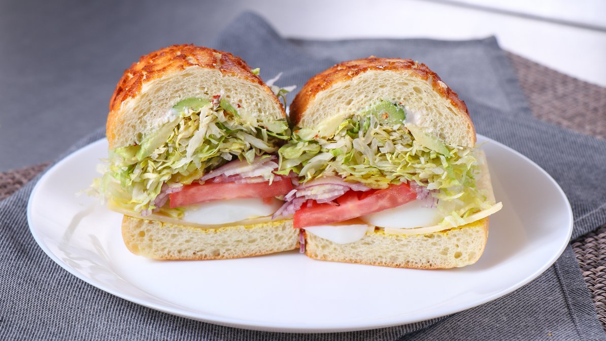 Order Avocuddle Sub food online from Sunset Subs store, San Francisco on bringmethat.com
