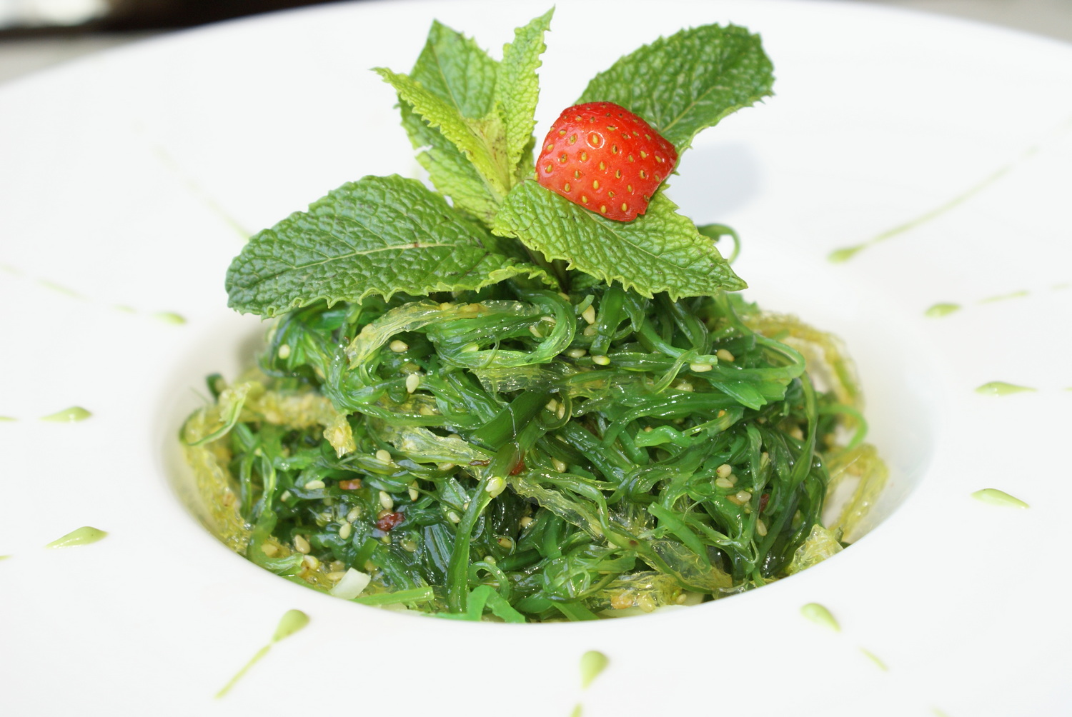 Order Seaweed Salad  (AP) food online from Kyoto Japanese Restaurant store, Cincinnati on bringmethat.com