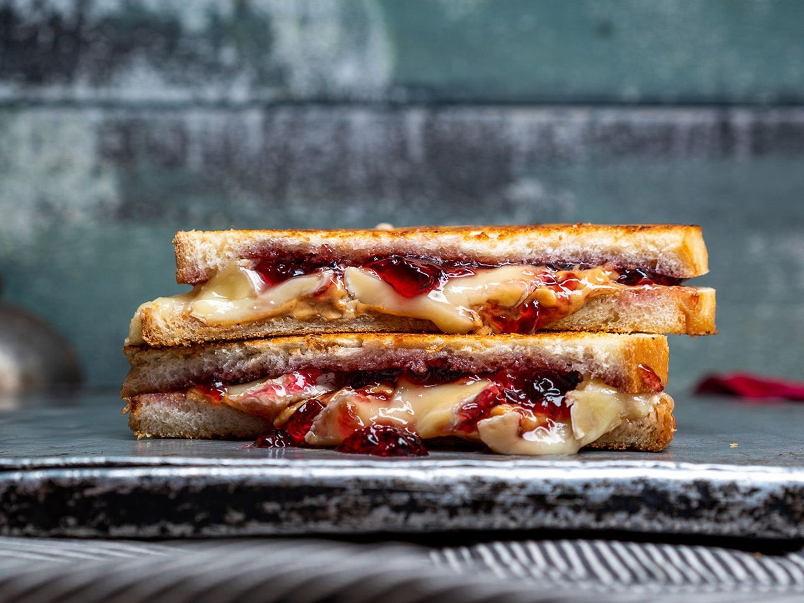 Order Grilled Cheese PB+J food online from Welders Grilled Cheese store, Los Angeles on bringmethat.com