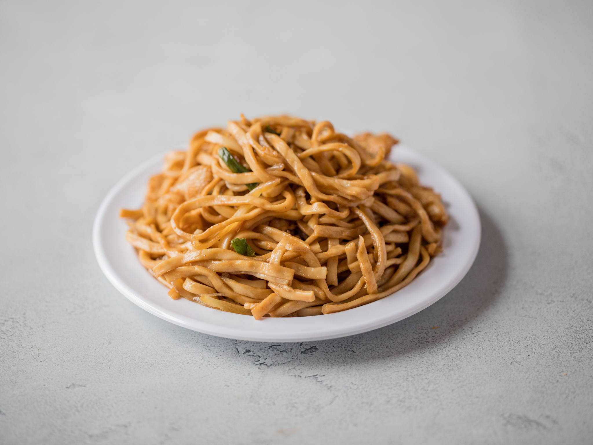 Order Lo Mein with Chicken food online from Billy Tse Restaurant store, Boston on bringmethat.com