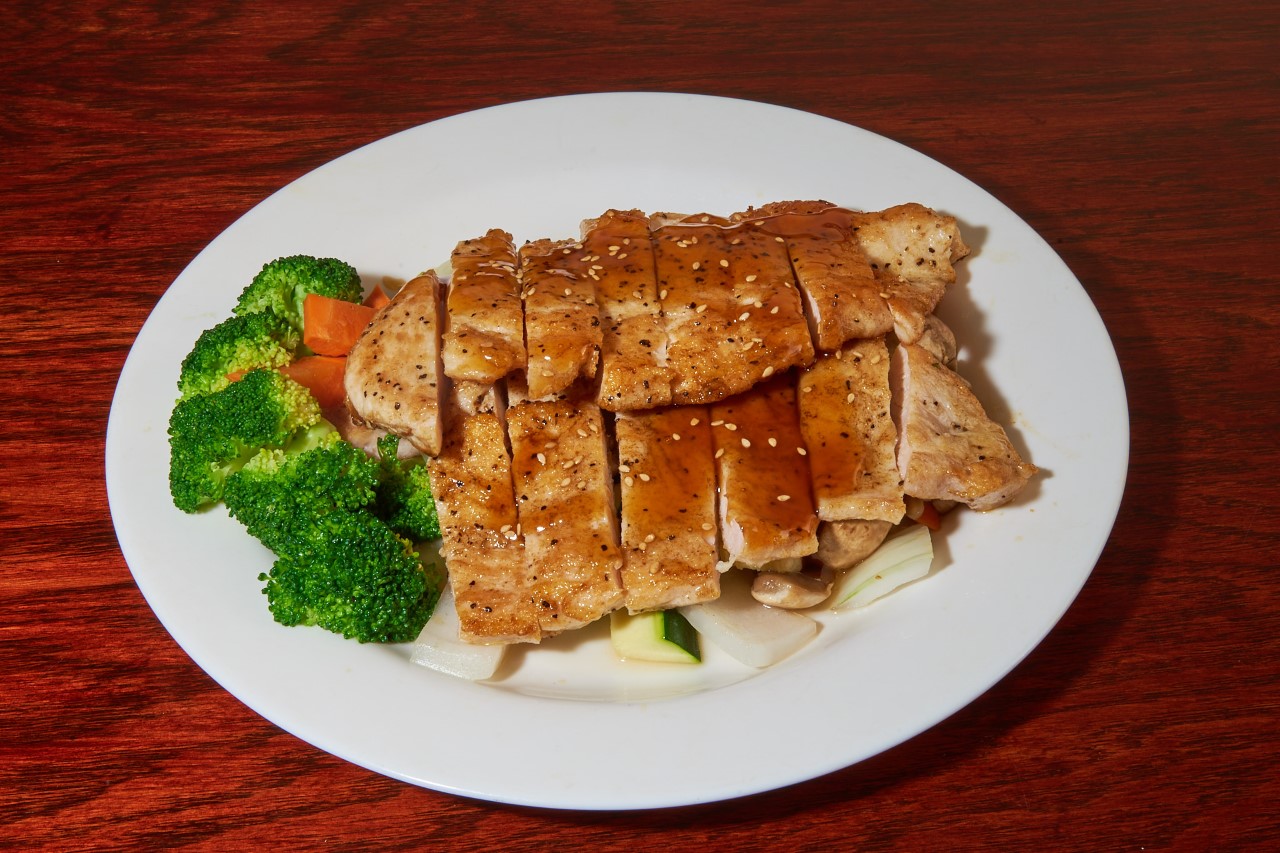 Order Chicken Teriyaki  food online from Camellia Asian Fusion store, Oceanside on bringmethat.com