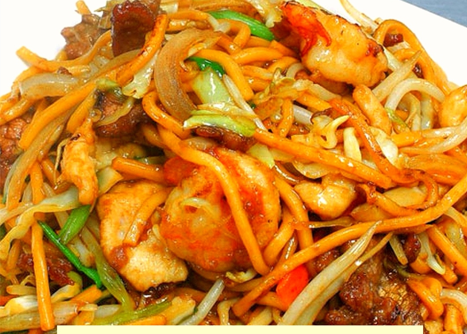 Order F12. Combo Lo Mein food online from China Pot store, McKinney on bringmethat.com