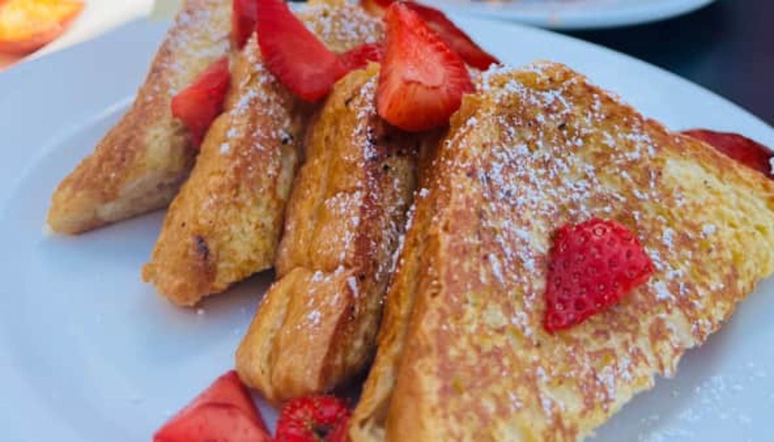 Order French Toast Breakfast Combo food online from Famous Toastery store, Concord on bringmethat.com