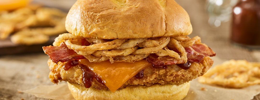 Order BBQ Bacon Cheddar Crispy Chicken Sandwich food online from Smashburger store, Phoenix on bringmethat.com