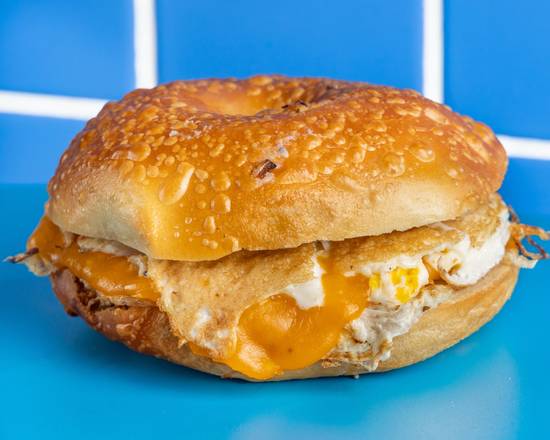 Order Egg And Cheese food online from Pop's Bagels store, Culver City on bringmethat.com