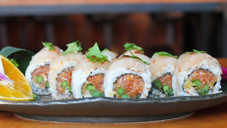 Order Pacific Isle Roll food online from Hapa Sushi Bar & Sake Grill store, Denver on bringmethat.com