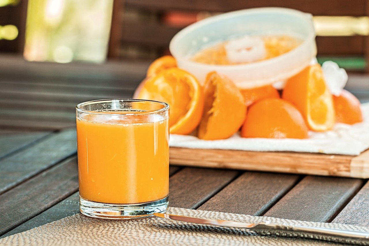Order Fresh Squeezed Orange Juice food online from Crave Bakery And Bar store, Chesapeake on bringmethat.com