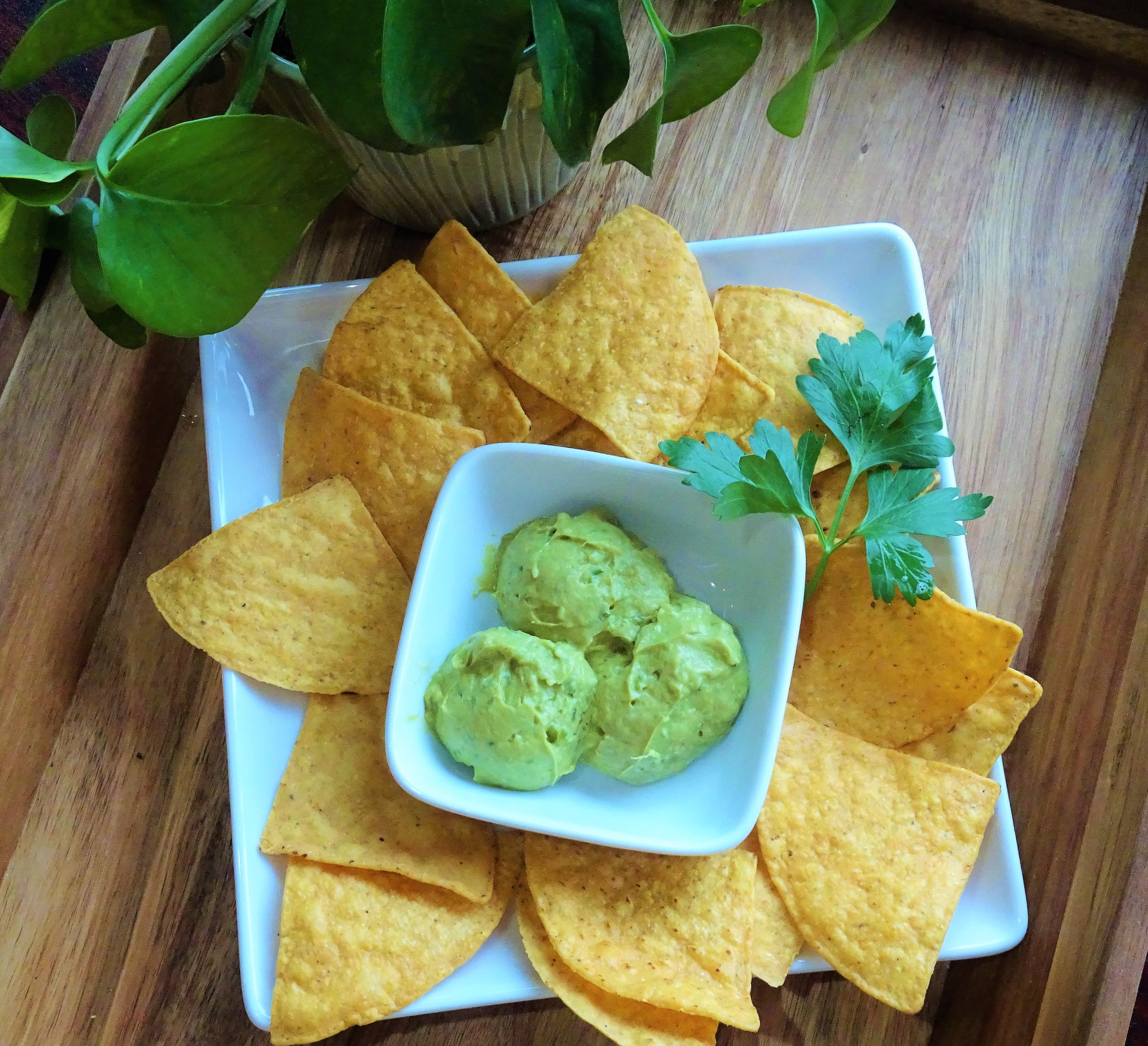 Order Guacamole and Chips food online from Wild Tacoz store, Falls Church on bringmethat.com
