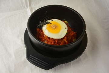 Order Dolsot Kimchi Fried Rice food online from Seoulville store, Somerville on bringmethat.com