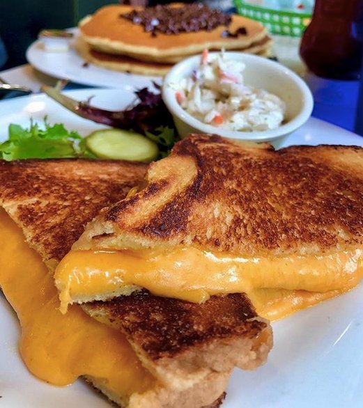 Order Grilled Cheese Sandwich food online from Ej's luncheonette store, New York on bringmethat.com
