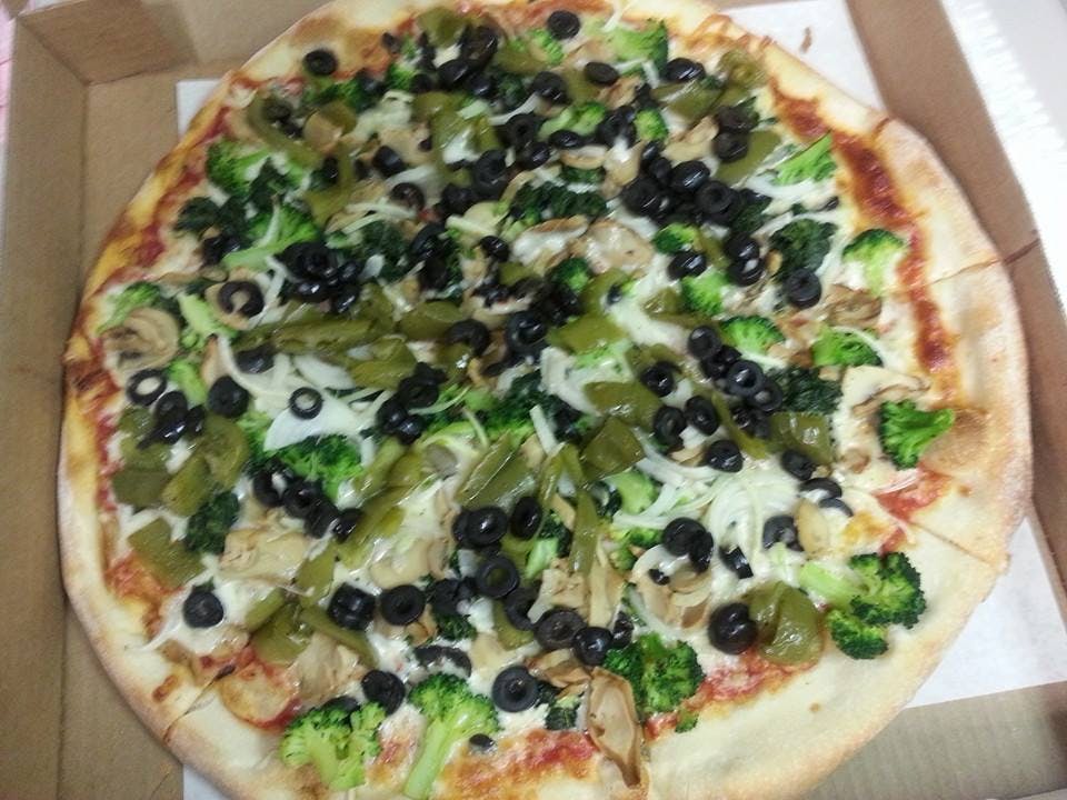 Order Sicilian Veggie Pizza - Small 12" food online from La Vera Pizza No 2 store, Levittown on bringmethat.com