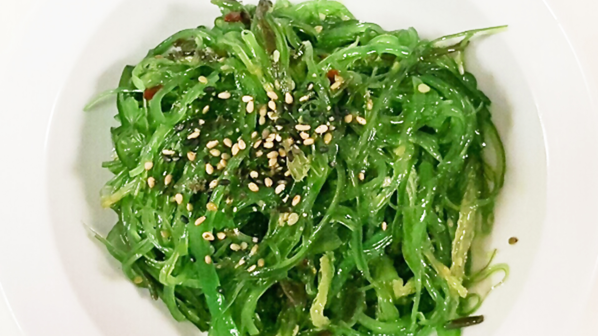 Order 1. Seaweed Salad food online from Zen Ramen and Sushi Burrito store, Clemson on bringmethat.com