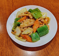 Order Curry Chicken food online from Lakeview Garden store, Westlake Village on bringmethat.com