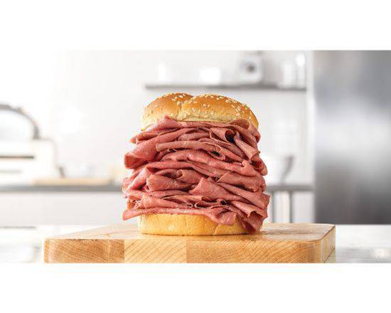 Order HALF POUND ROAST BEEF food online from Arby's store, Chicago on bringmethat.com