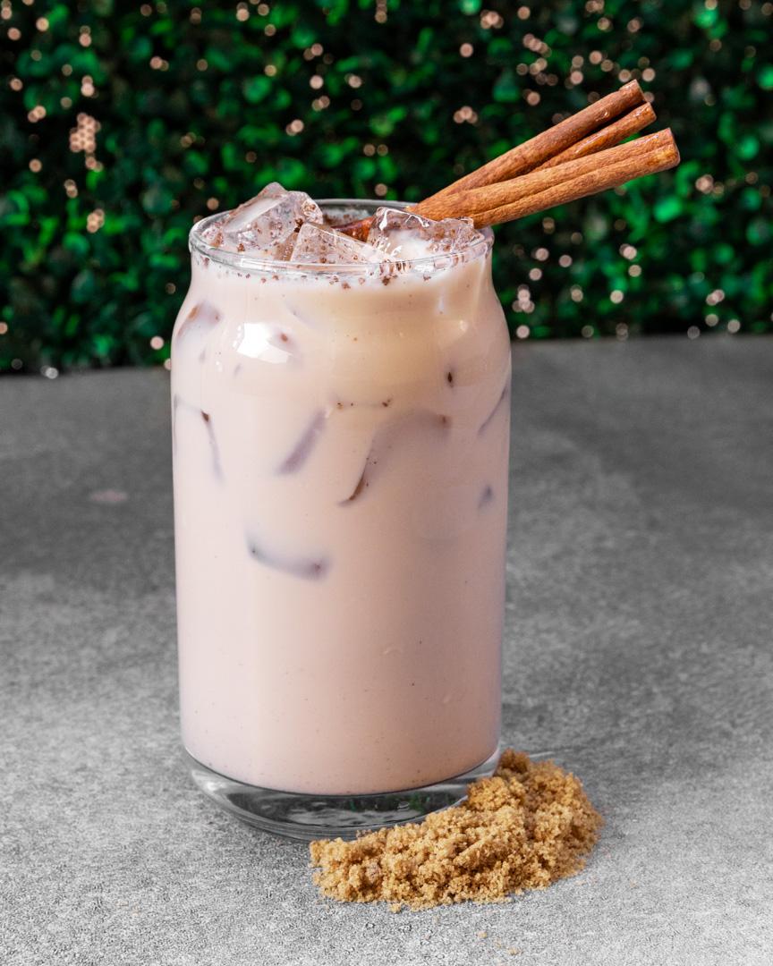 Order Chai Tea Latte (Iced) - # food online from The Coffee Class store, Las Vegas on bringmethat.com