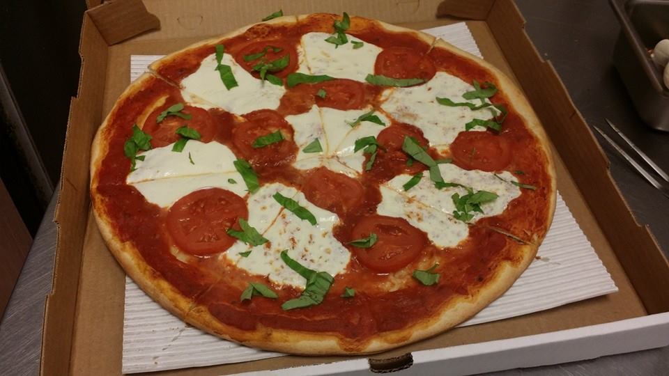 Order Neapolitan Margarita Pizza food online from Femi's Pizza store, Collingdale on bringmethat.com