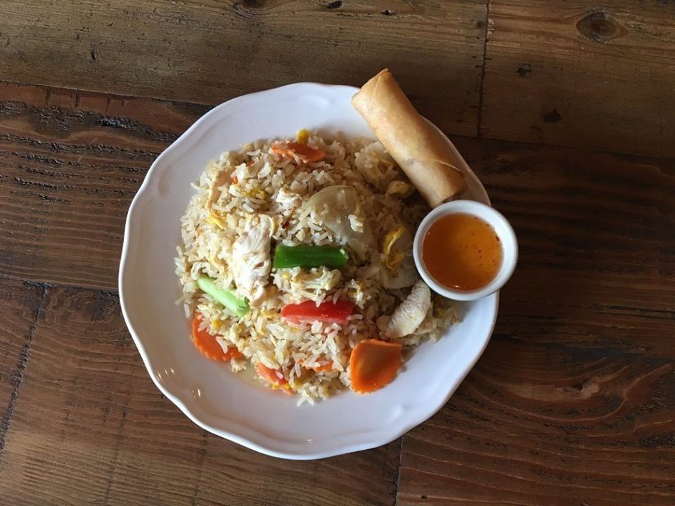 Order Thai Fried Rice food online from Eatthai store, Indianapolis on bringmethat.com