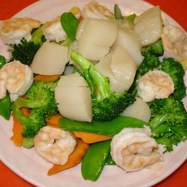 Order Shrimp and Scallop Garlic food online from Orient Express store, Katy on bringmethat.com