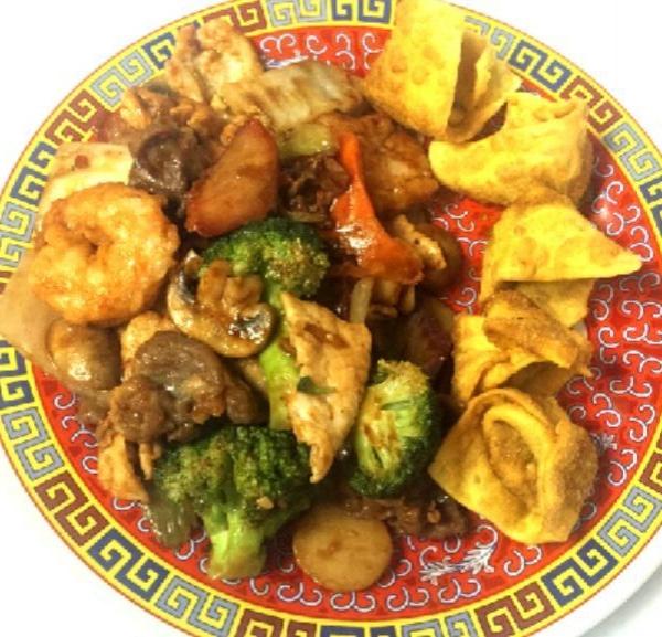 Order S8. Subgum Fried Wonton food online from New China Restaurant store, Bronx on bringmethat.com