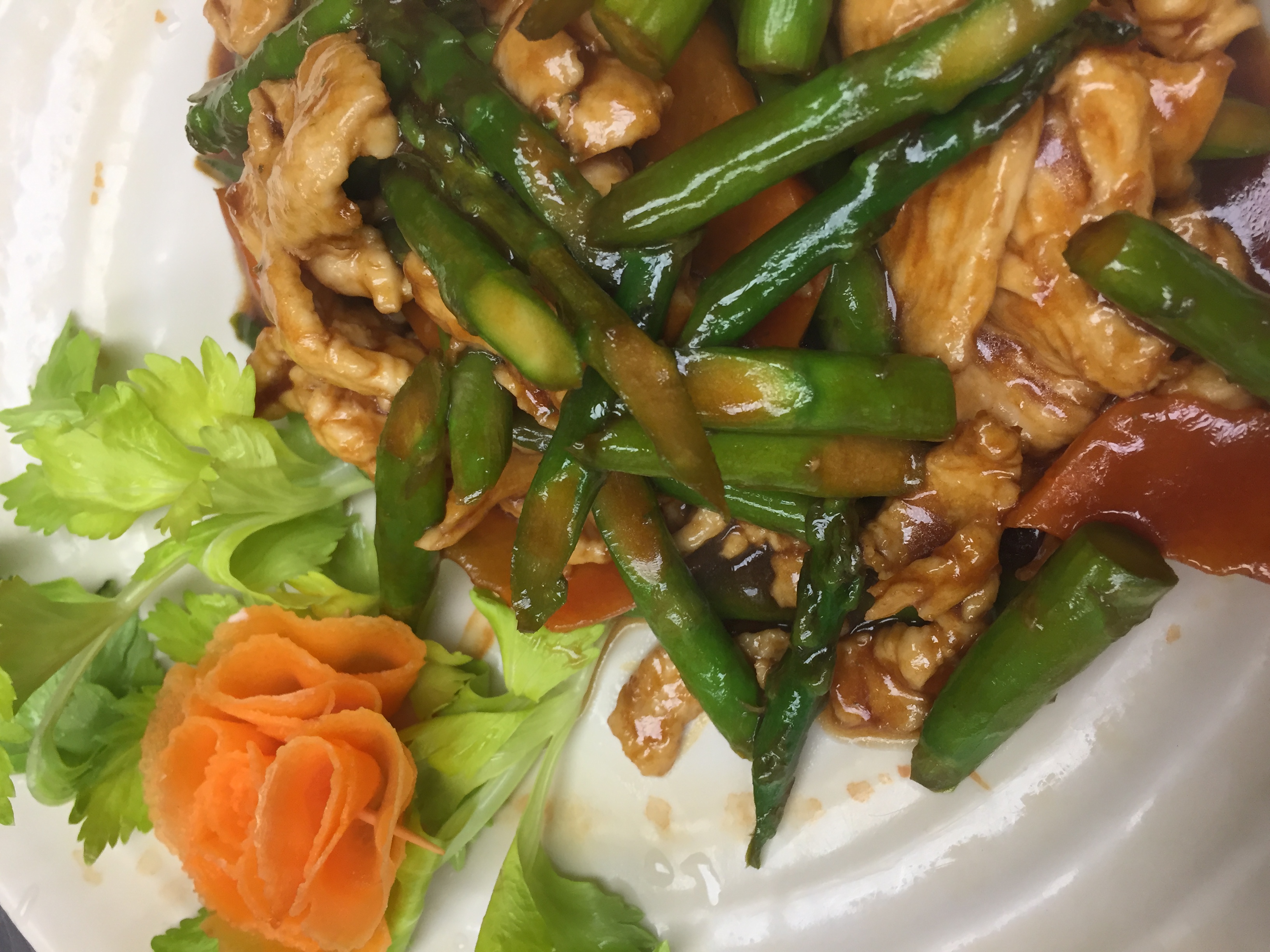 Order chicken with Asparagus food online from Hunan Gourmet store, Frederick on bringmethat.com