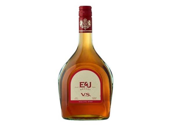 Order E&J V.S Brandy - 750ml Bottle food online from Josh Wines & Liquors Inc store, New York on bringmethat.com