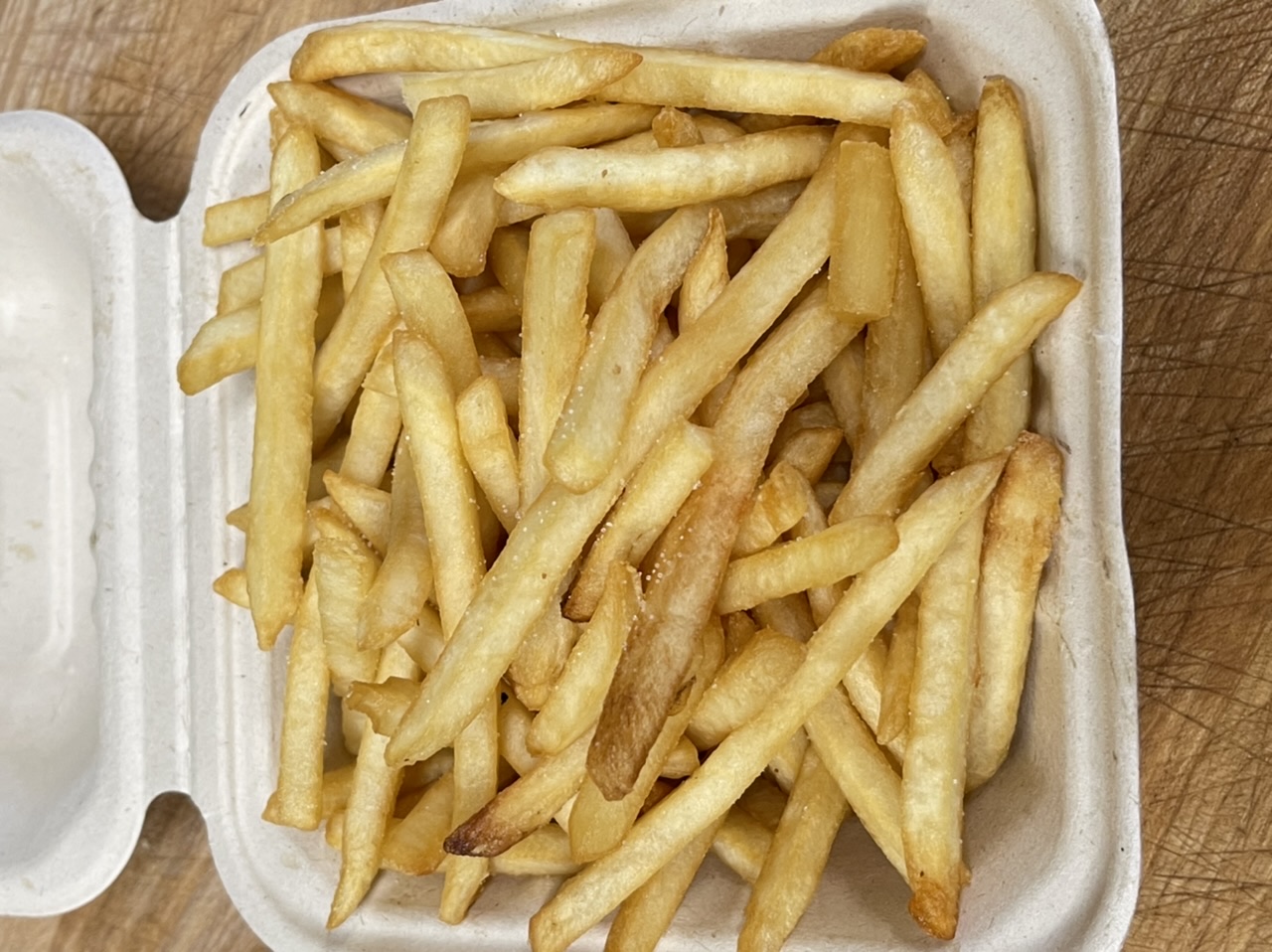 Order French Fries shoe strings  food online from Harry's Hilltop Catering Delicatessen store, Williston Park on bringmethat.com