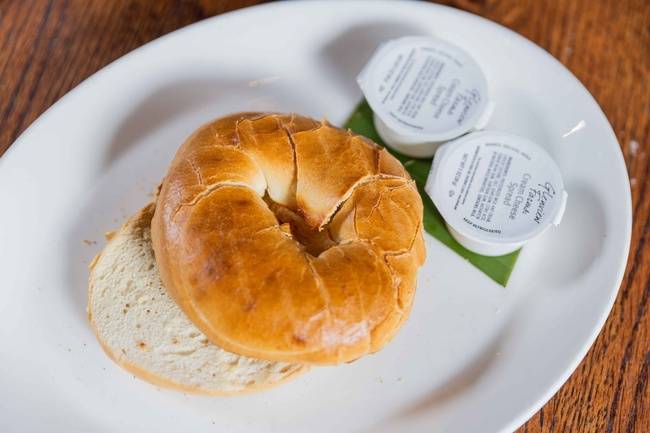 Order Toasted Bagel with Cream Cheese food online from The Metropolitan store, North Wales on bringmethat.com