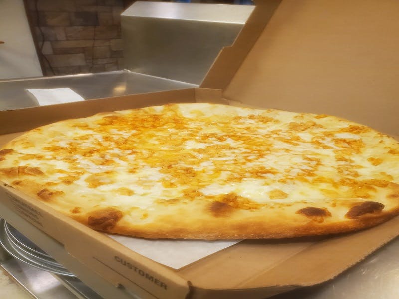 Order Buffalo Chicken Pizza - Personal 10" food online from Pizza Leone store, Fairfield on bringmethat.com