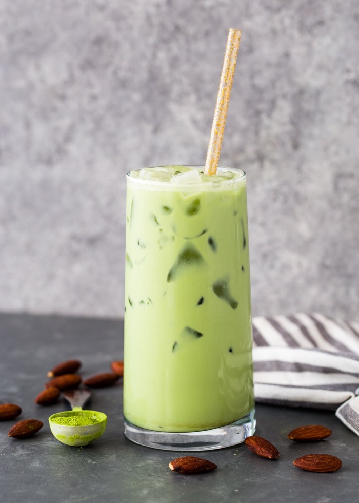 Order Iced Matcha Latte food online from Lantern Vietnamese Cafe store, Rancho Cucamonga on bringmethat.com